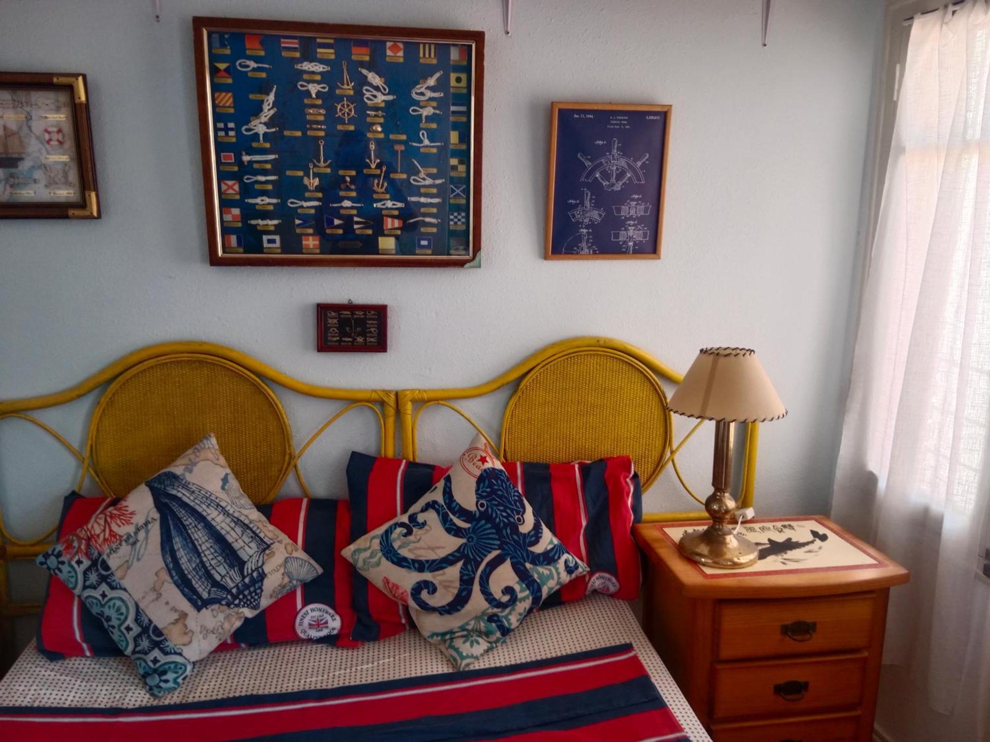 Apartment Comfortable Righ In Centre, Near & Port ,wifi