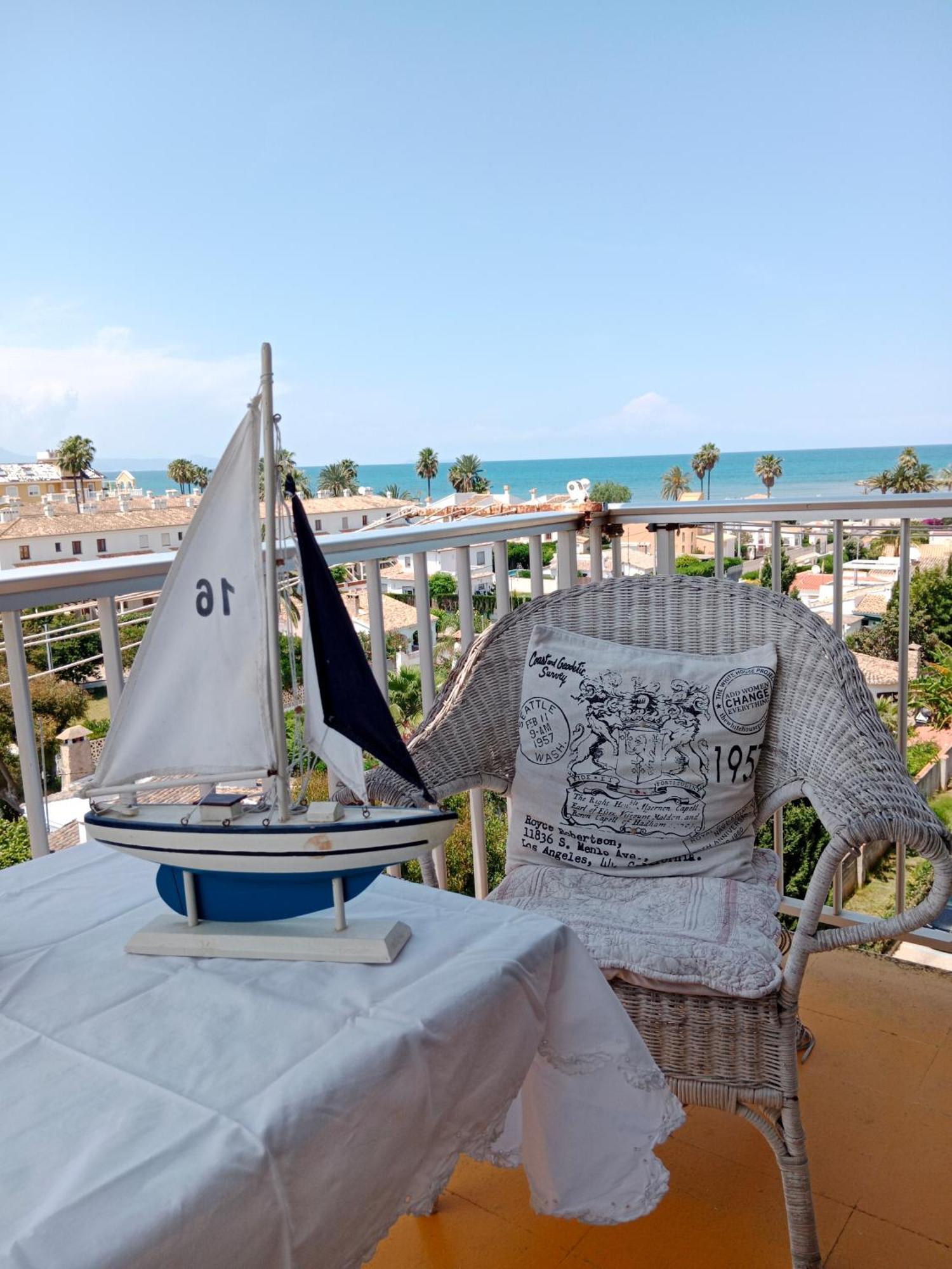 Apartment,two Terraces,parking & Wifi Denia