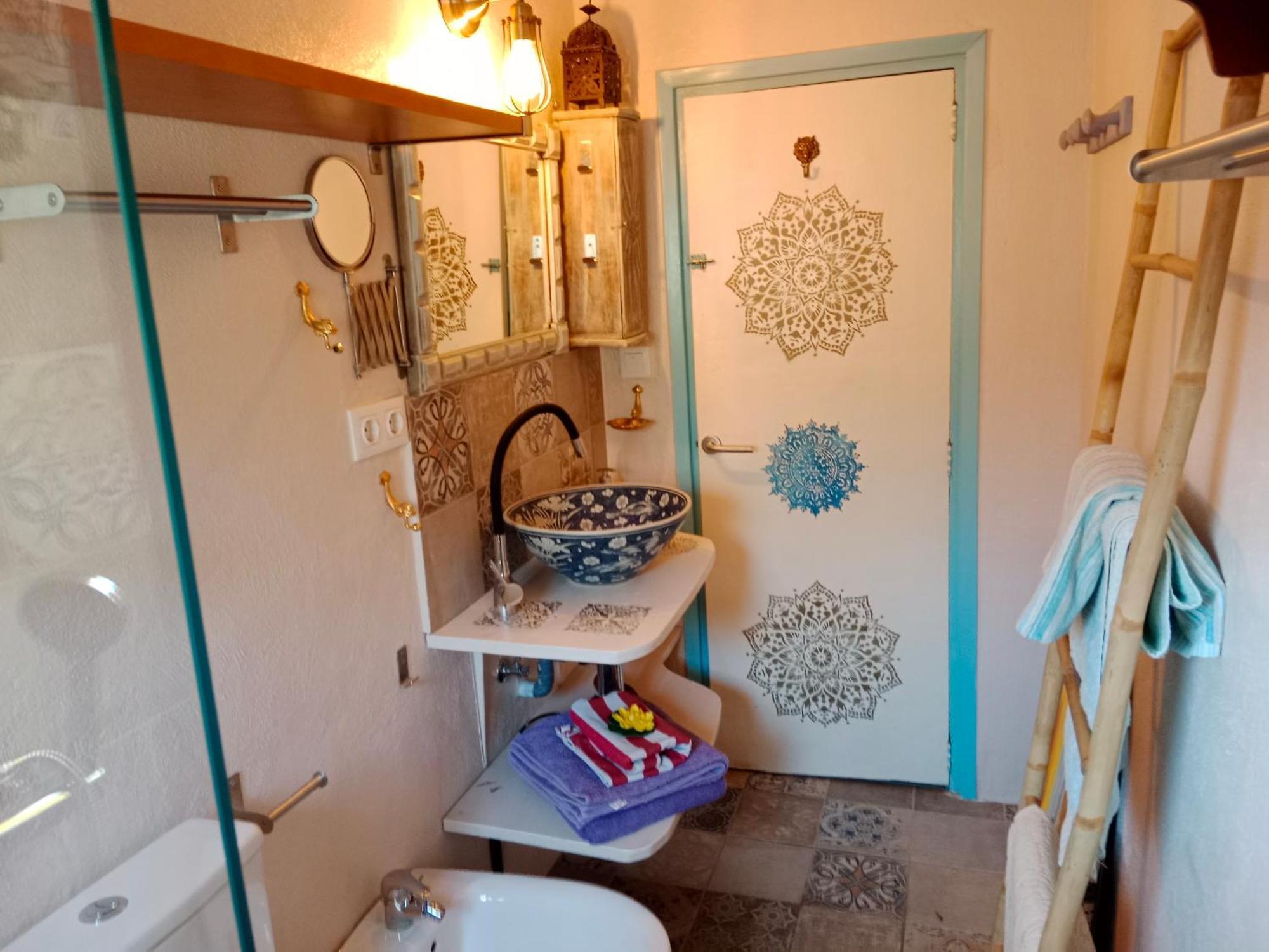 Comfortable Righ In Centre, Near & Port ,wifi Apartment