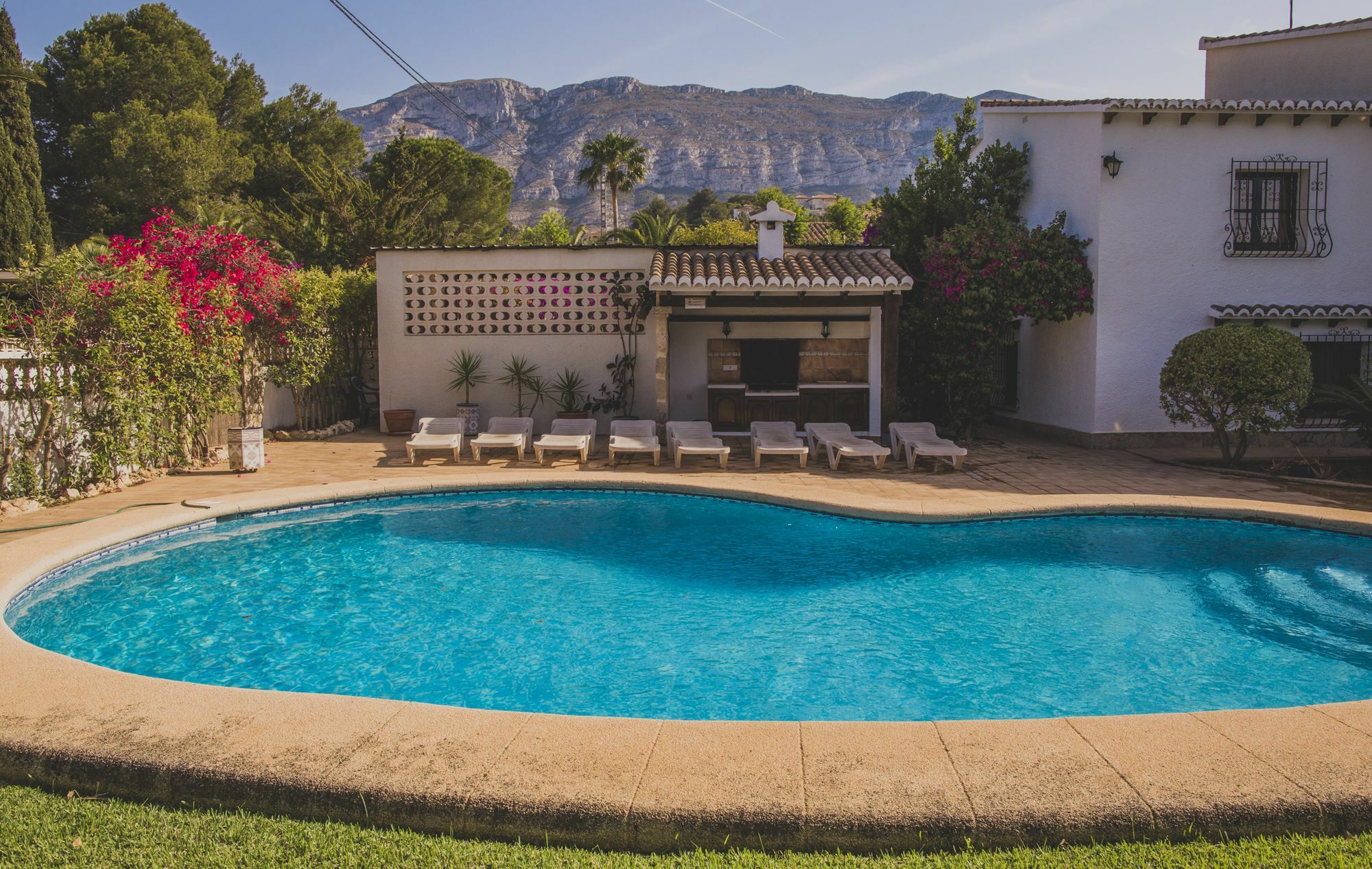 Somni Villa *