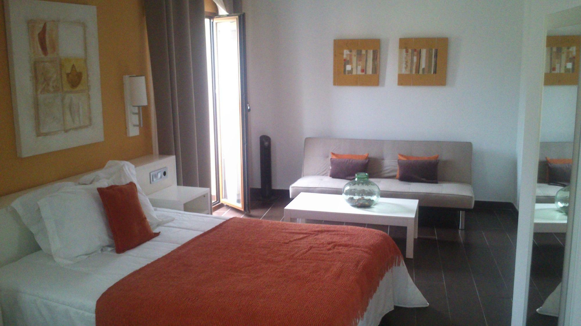 Hotel Castillo 2*