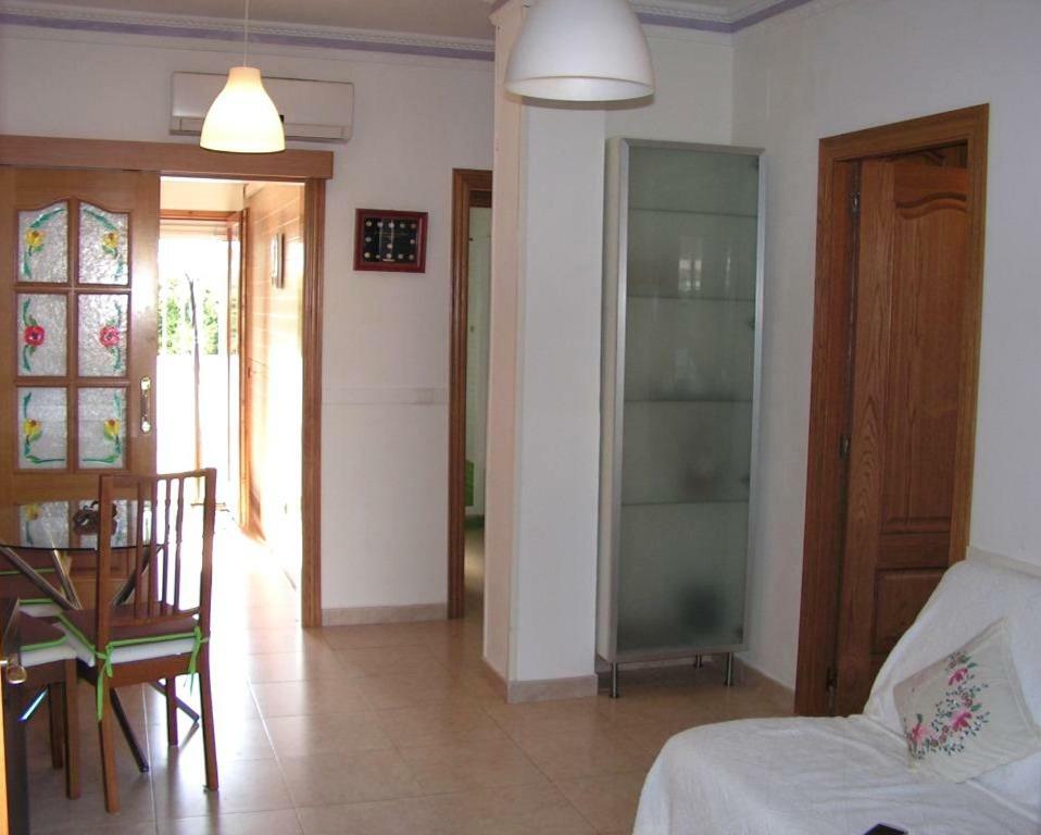 La Cenia Apartment *