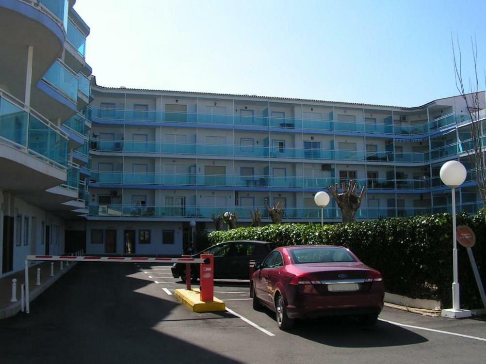 La Cenia Apartment *